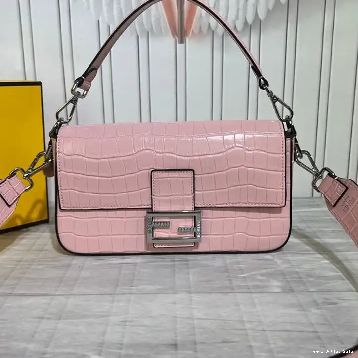 Affordable Bag Pink Tiffany Baguette In Crocodile Leather Medium Fendi 0609